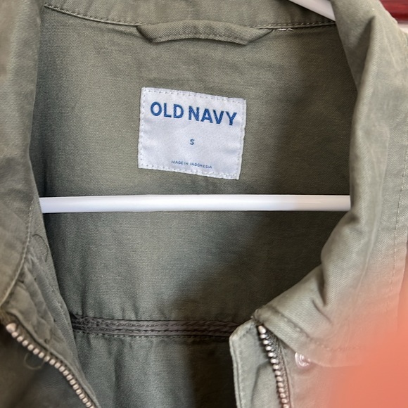 Old Navy Utility Jacket - Picture 3 of 7
